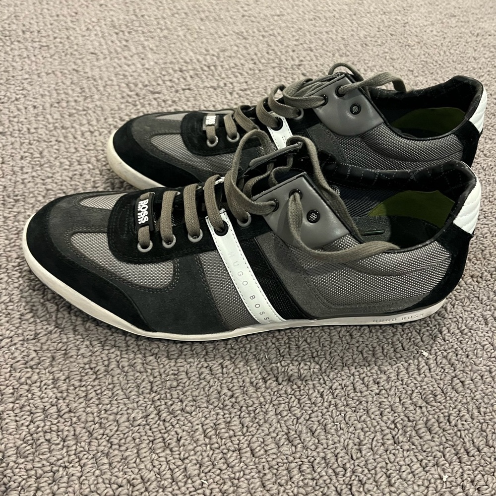 Hugo Boss low profile sneakers size 11.5